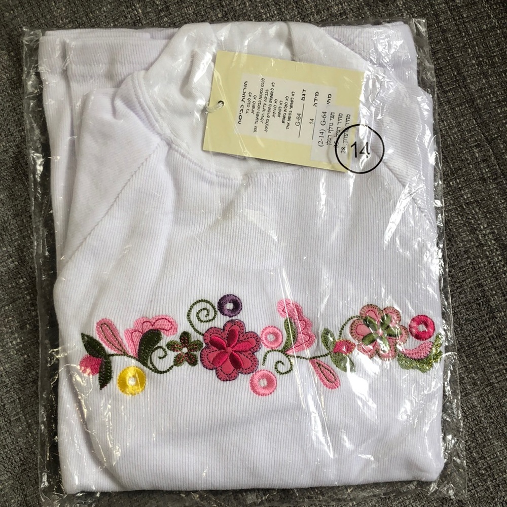 Girls top size 14